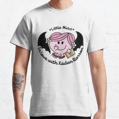 Little Miss In Love With Xaden Riorson Fourth Wing Rebecca Yarros T-shirt
